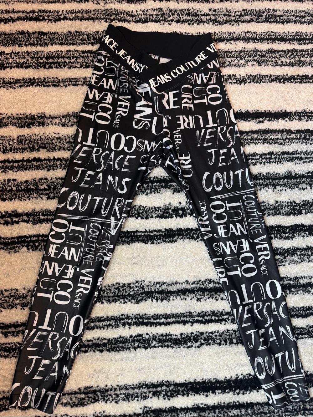 Versace Jeans Collection Black & White Logo Print Leggings and matching white T